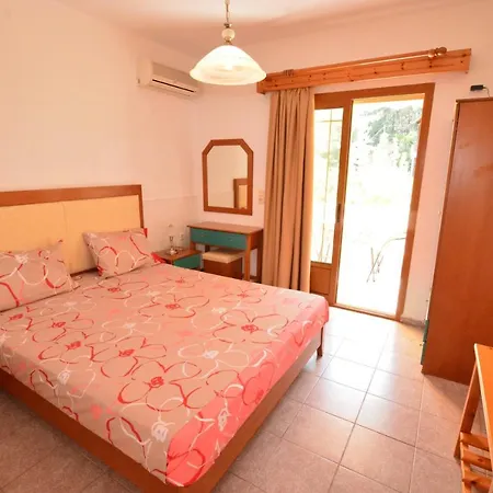 Agatha Paradise Hotel