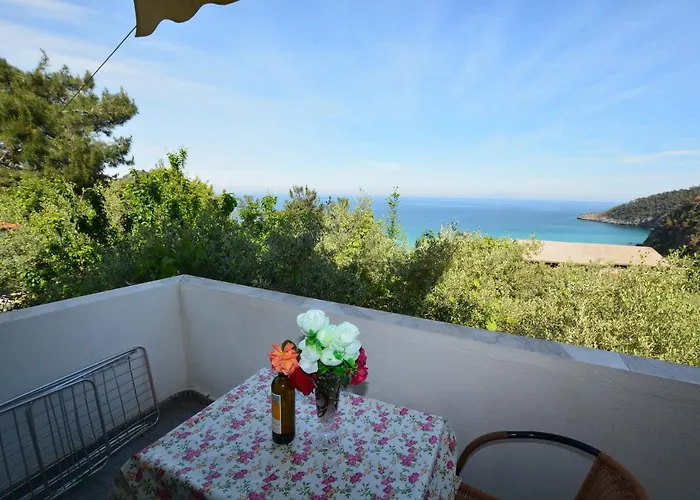 Hotel Agatha Paradise 2*