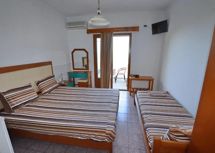 Agatha Paradise Hotel 2*